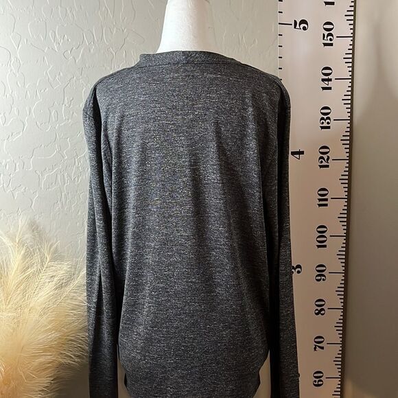AMERICAN Vintage gray long sleeve crossover top raw hemline at sleeves SZ M - Picture 6 of 12